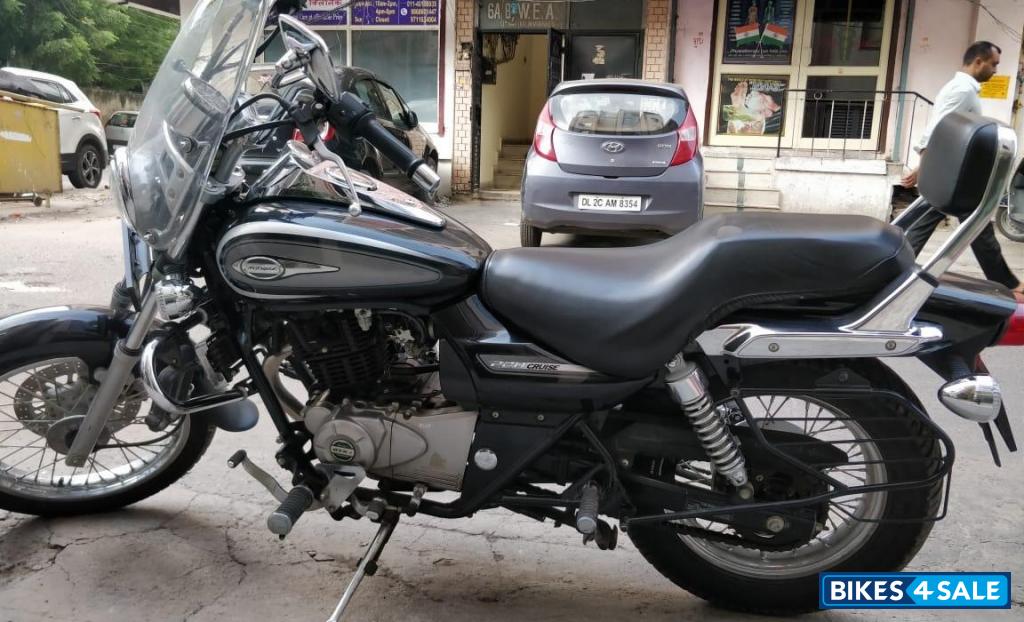 Bajaj Avenger Cruise 220