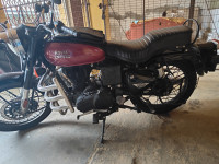 Royal Enfield 2023 Bullet 350