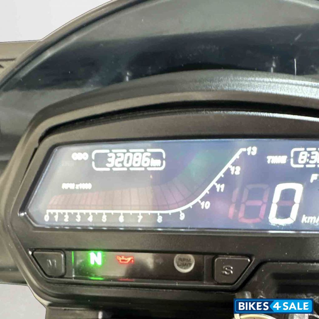 Bajaj Dominar 400
