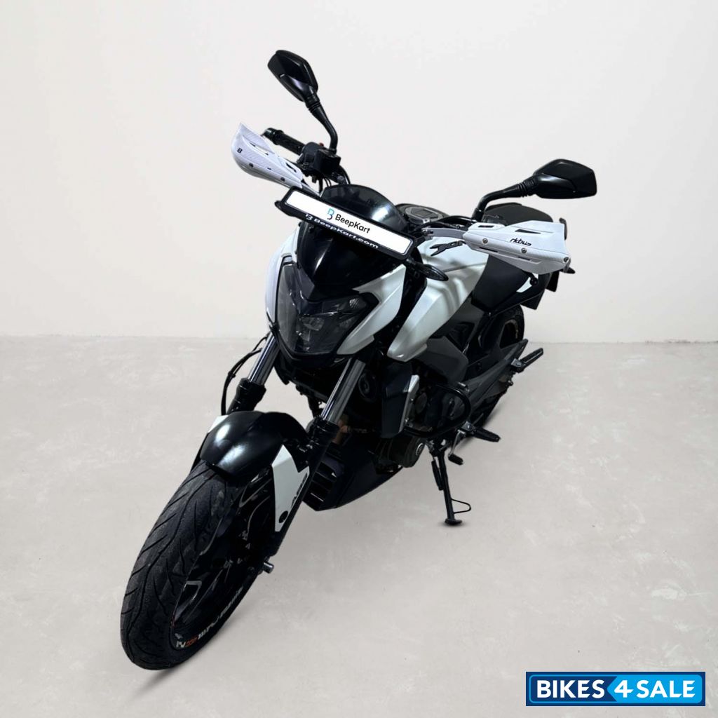 Bajaj Dominar 400
