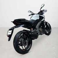 Bajaj Dominar 400