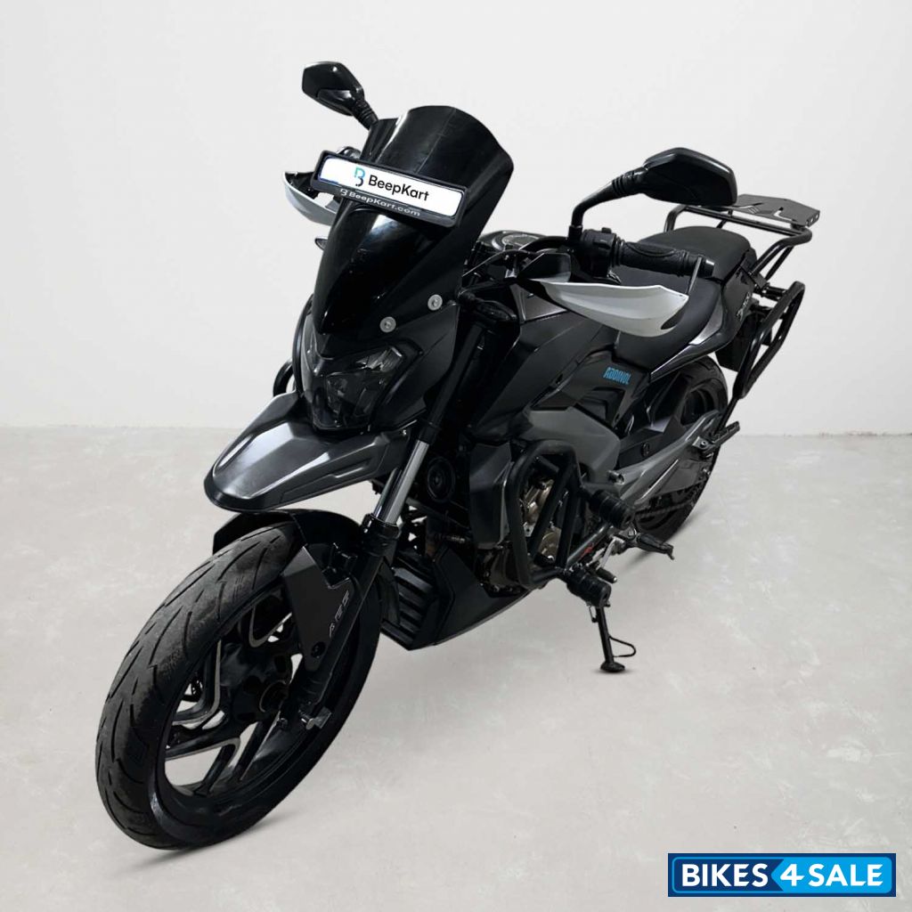 Bajaj Dominar 400
