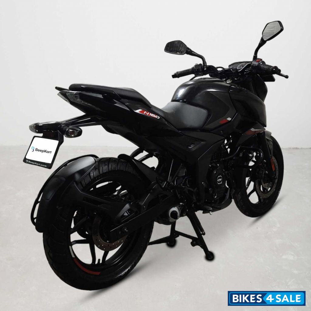 Bajaj Pulsar N160
