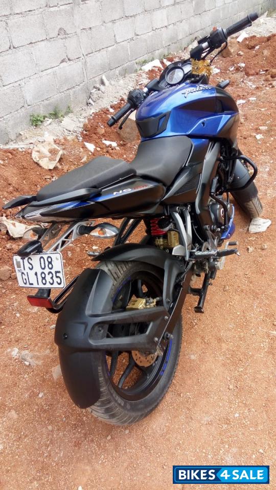 Blue Bajaj Pulsar NS 160 BS6