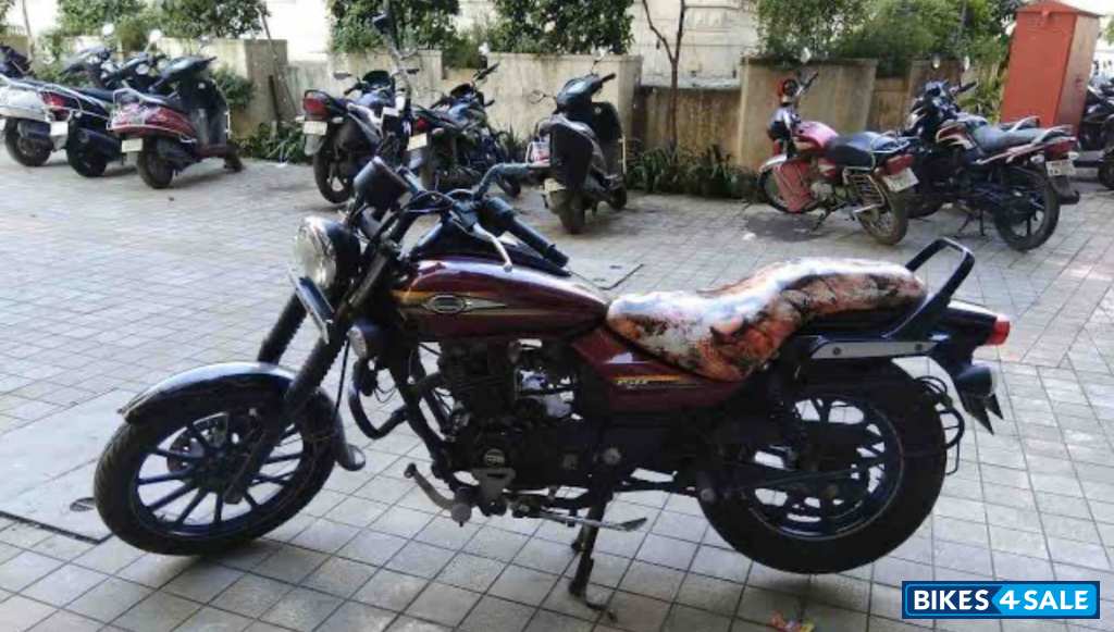Bajaj Avenger Street 150