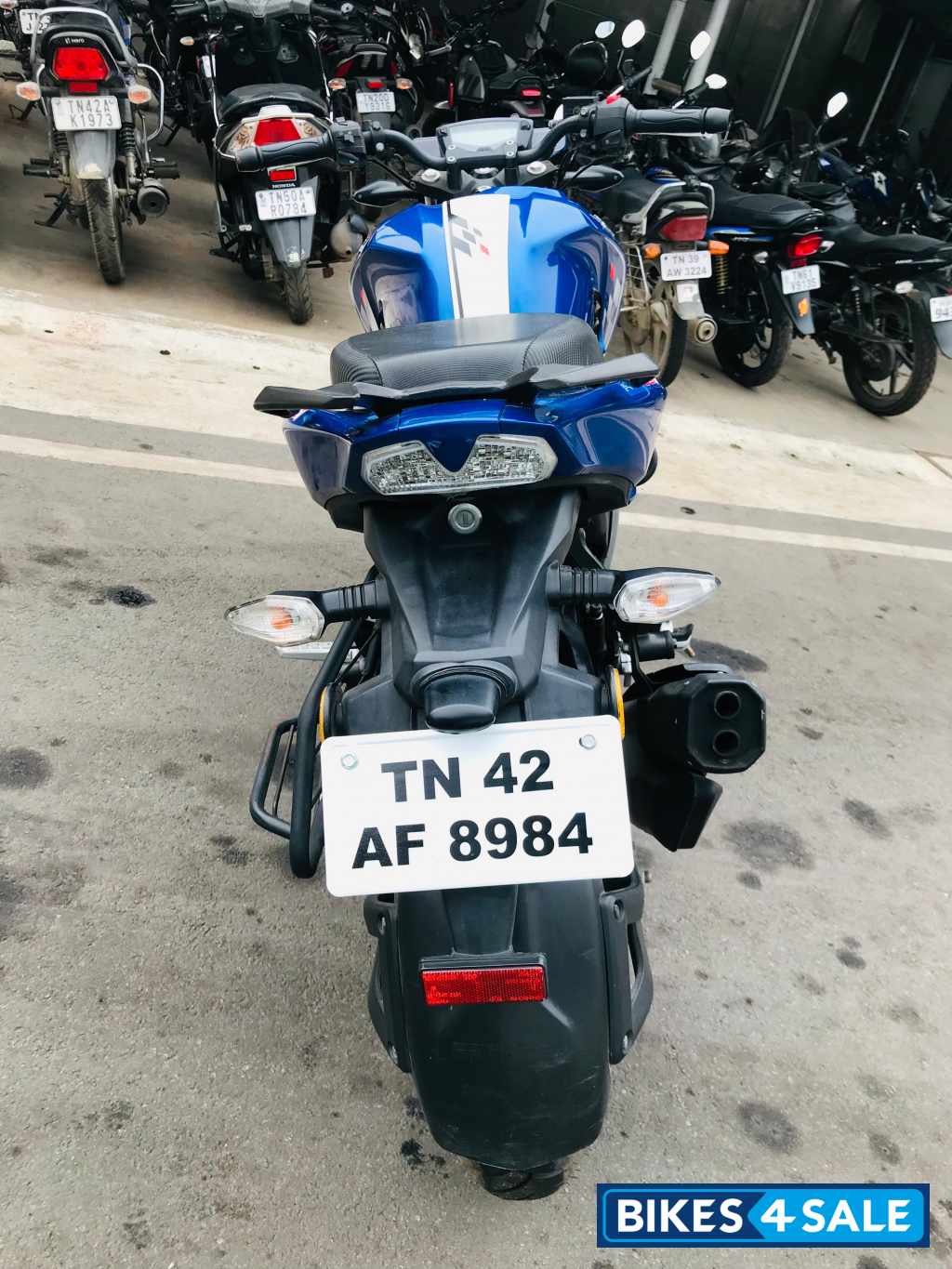 Blue TVS Apache RTR 160 4V BS6