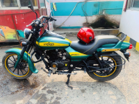 Bajaj Avenger Street 220 2016 Model