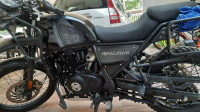 Granite Black Royal Enfield Himalayan 2021