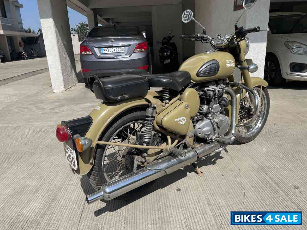 Royal Enfield Classic Desert Storm