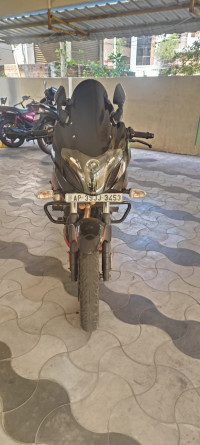 Bajaj Pulsar 220F BS6