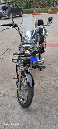 Bajaj Avenger Cruise 220 BS6