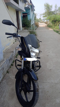 Black Mahindra Centuro