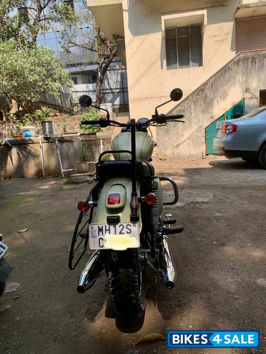 Lumos Lime Jawa forty two