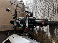 Royal Enfield Classic Stealth Black