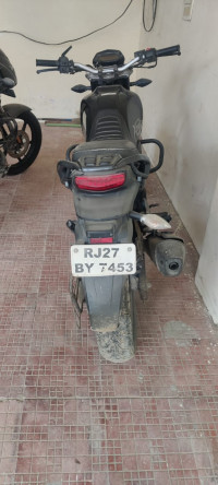 Black Hero XPulse 200T