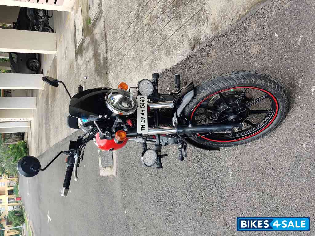 Roving Red Royal Enfield Thunderbird X 350