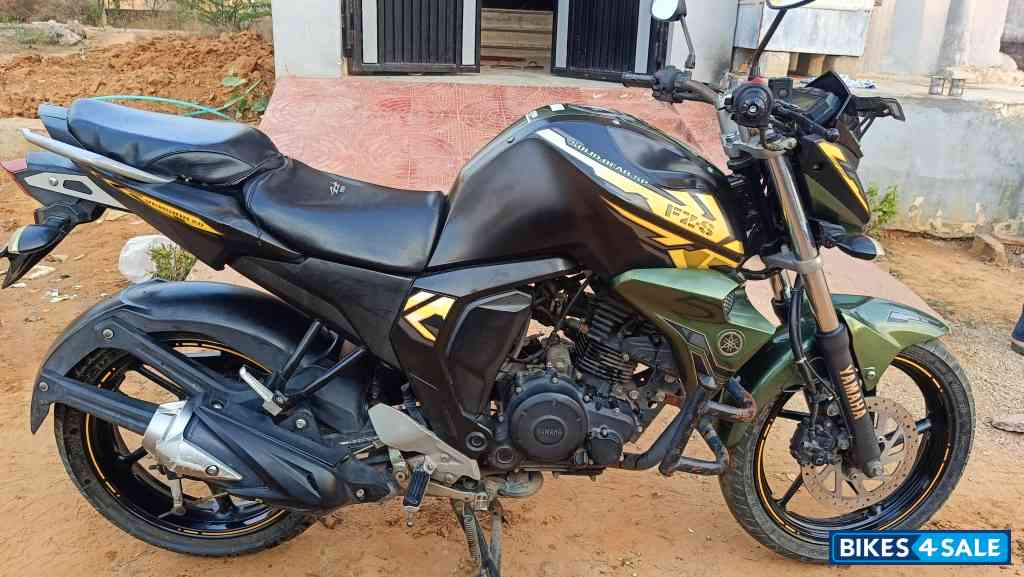 Yamaha FZ-S FI V2