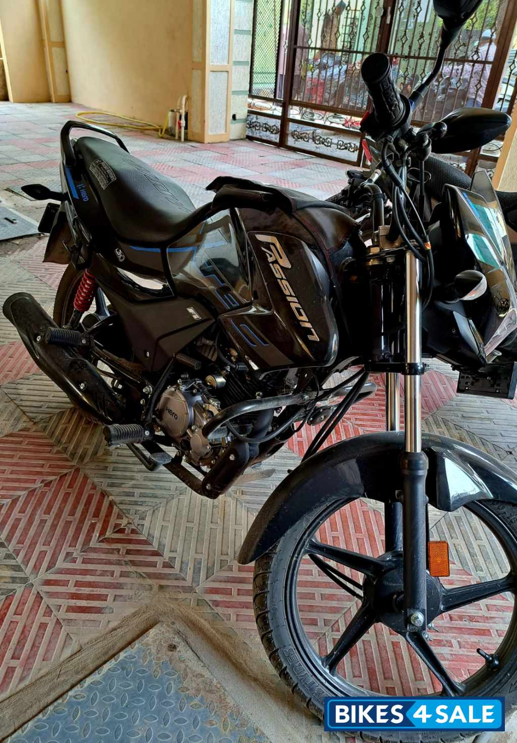 Black With Polestar Blue Hero Passion XTec