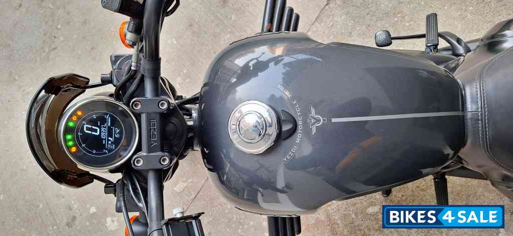 Smoke Grey Yezdi Roadster Dark