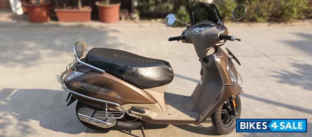 Brown TVS Jupiter Classic BS6