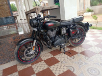 Royal Enfield Classic Stealth Black 2020 Model