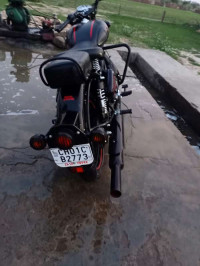 Royal Enfield Classic Stealth Black