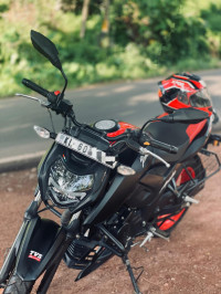 Red And Black TVS Apache RTR 160 4V Special Edition