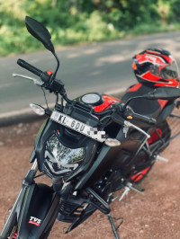 Red And Black TVS Apache RTR 160 4V Special Edition