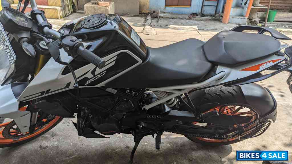 KTM Duke 200