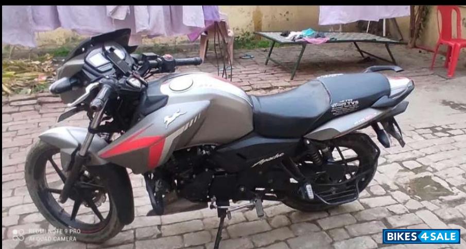 T Grey TVS Apache RTR 160 BS VI