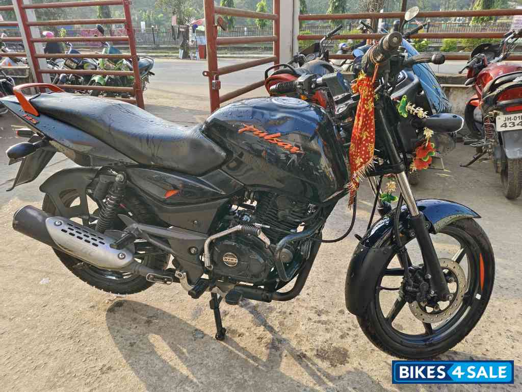 Bajaj Pulsar 125