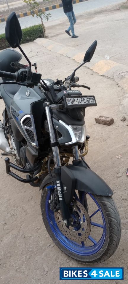 Yamaha FZ-S FI Ver 4.0 DLX