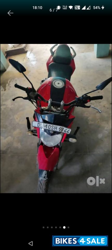 Red Yamaha FZ FI V2