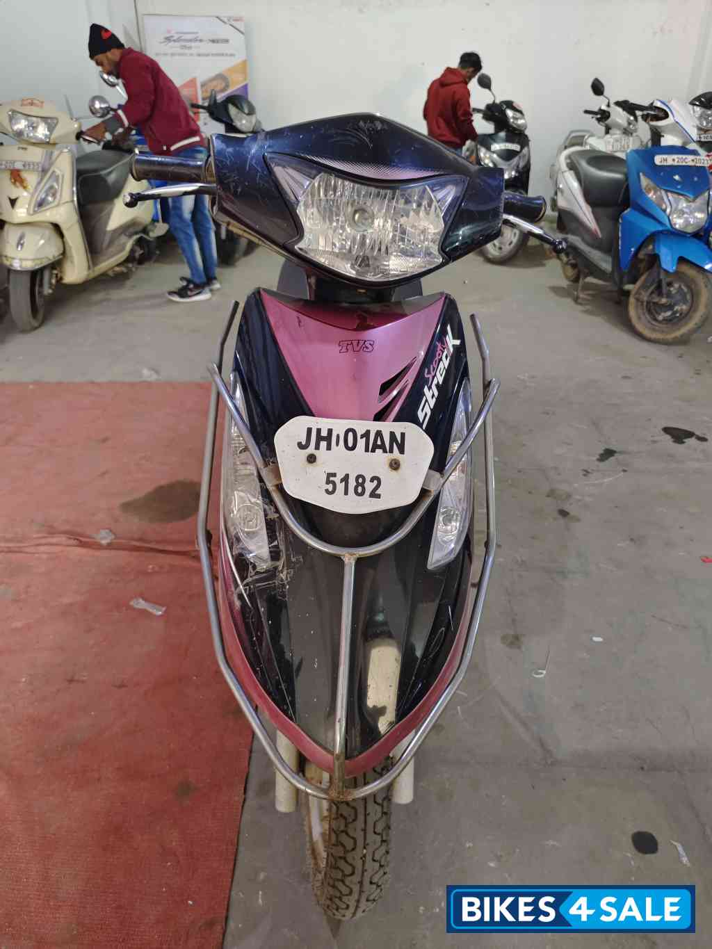 TVS Scooty Streak