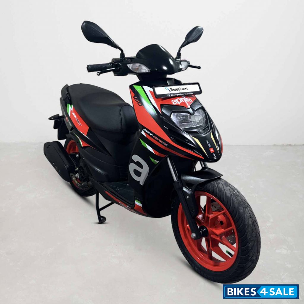Aprilia SR 160 Race ABS