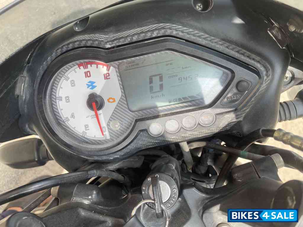 Bajaj Pulsar 150 BS6