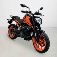 KTM Duke 200