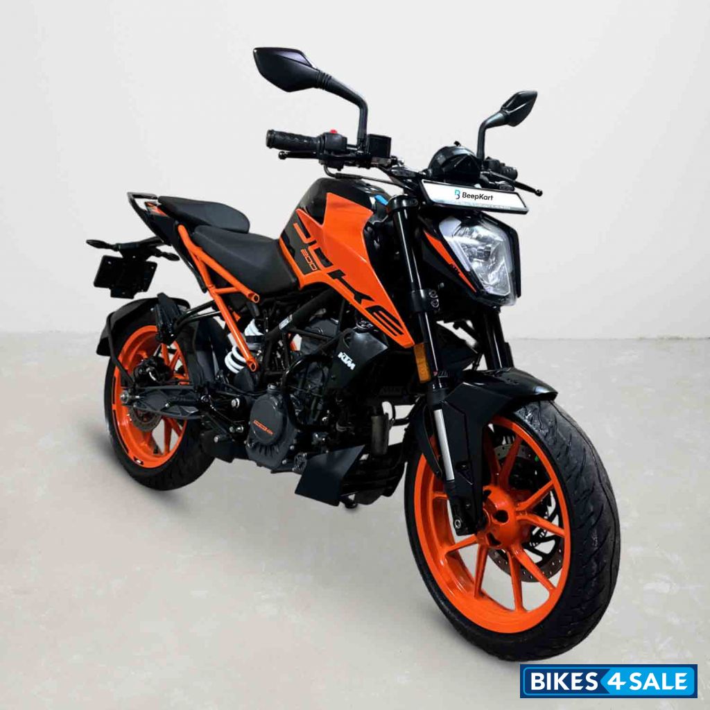KTM Duke 200
