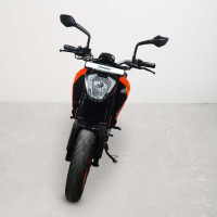 KTM Duke 200
