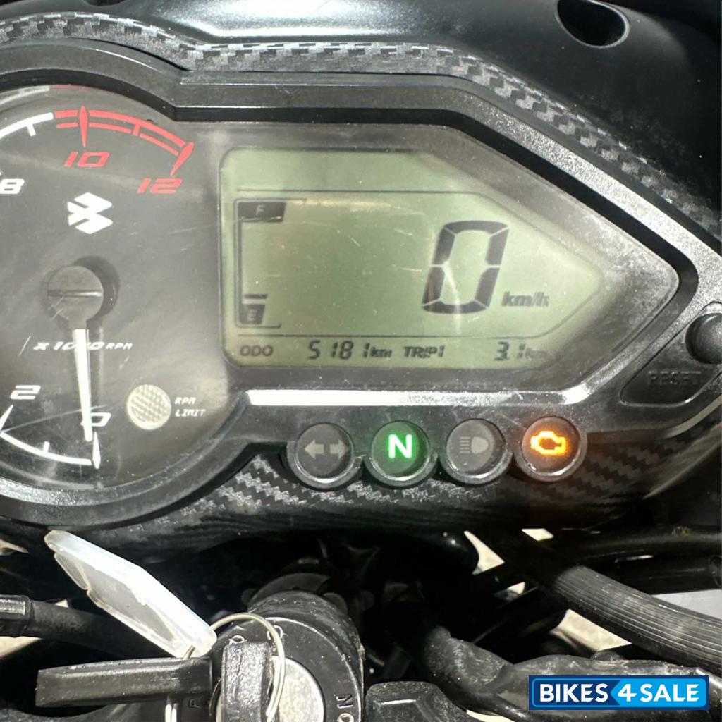 Bajaj Pulsar 125