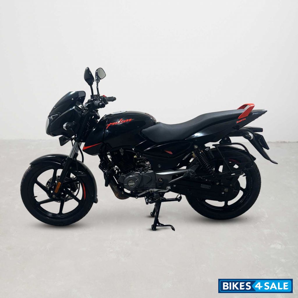 Bajaj Pulsar 125