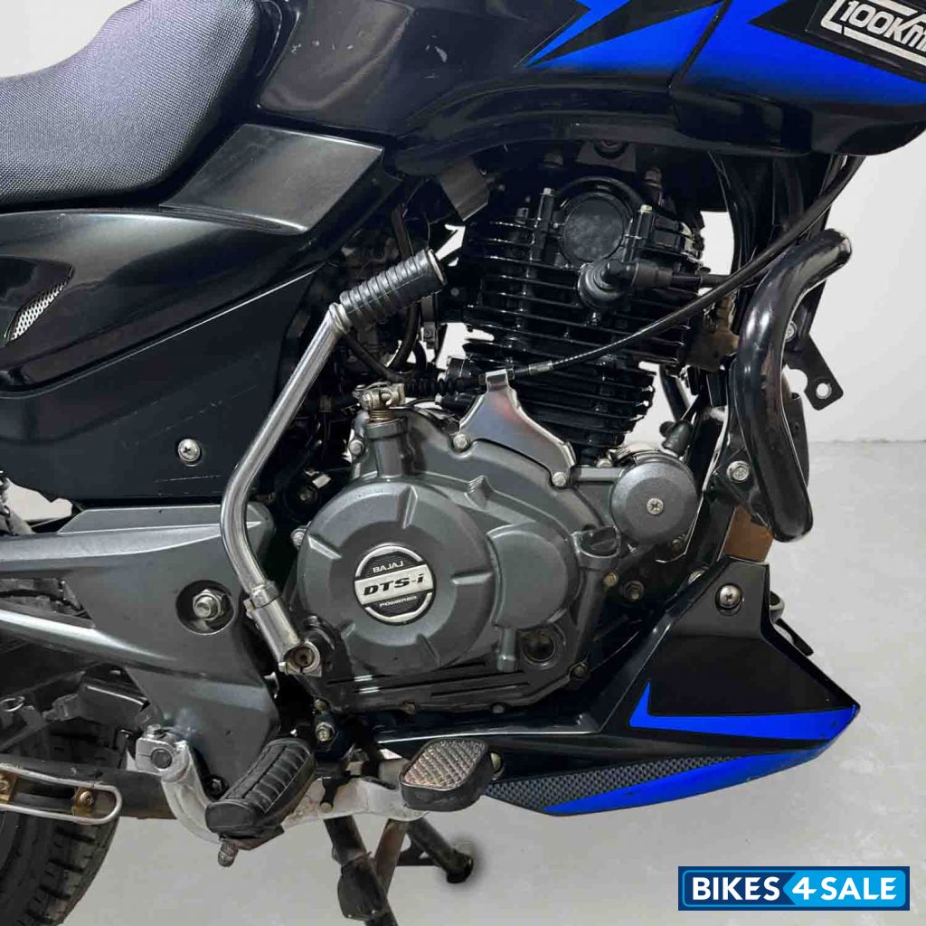 Bajaj Pulsar 125
