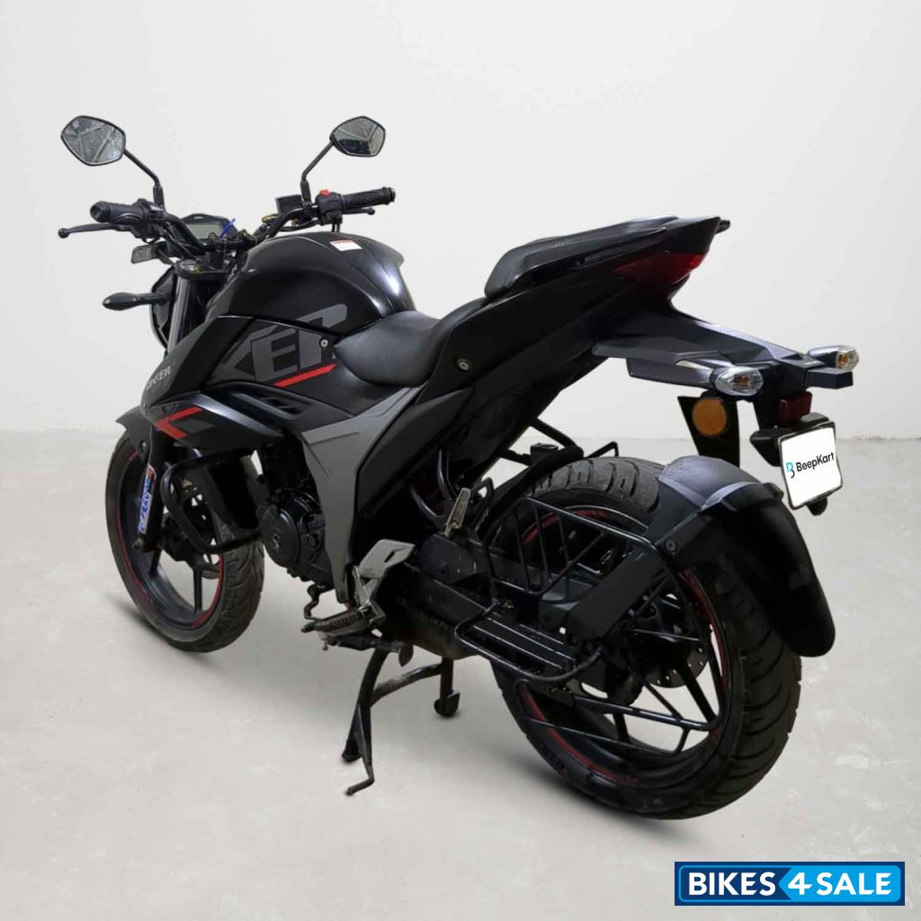 Suzuki Gixxer BS6