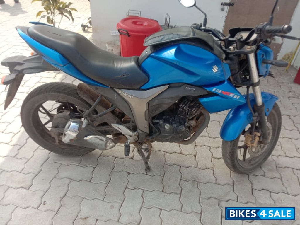 Suzuki Gixxer 150