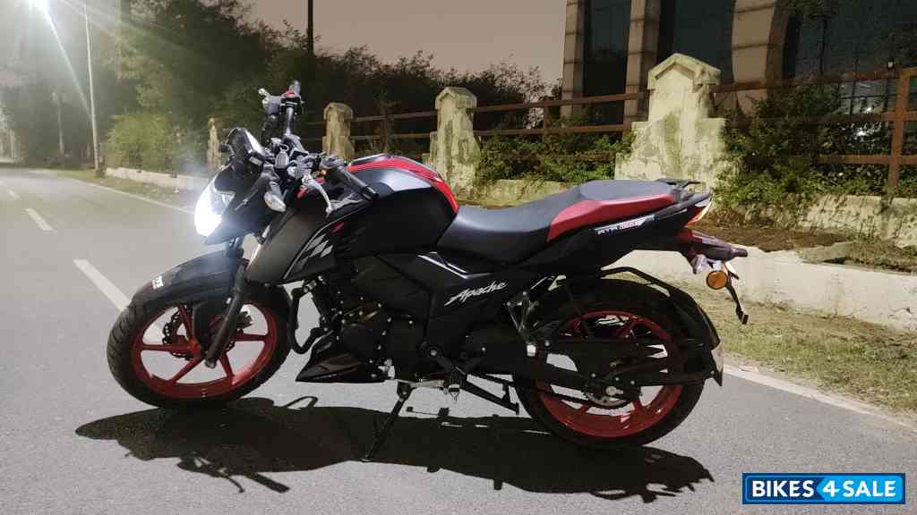 TVS Apache RTR 160 4V Special Edition