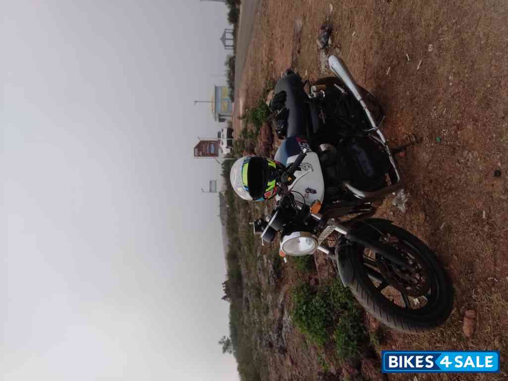 Bakers Red Royal Enfield Interceptor 650 Twin