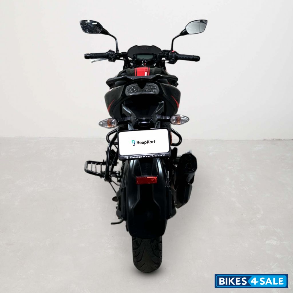 TVS Apache RTR 200 4V