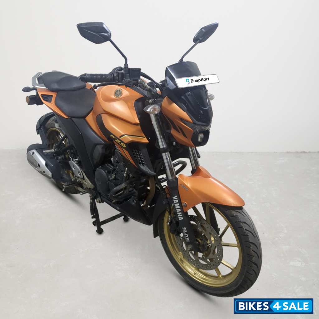 Yamaha FZ25
