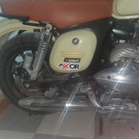 Jawa forty two BS6