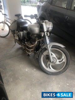 Silver Royal Enfield Bullet Electra Twinspark